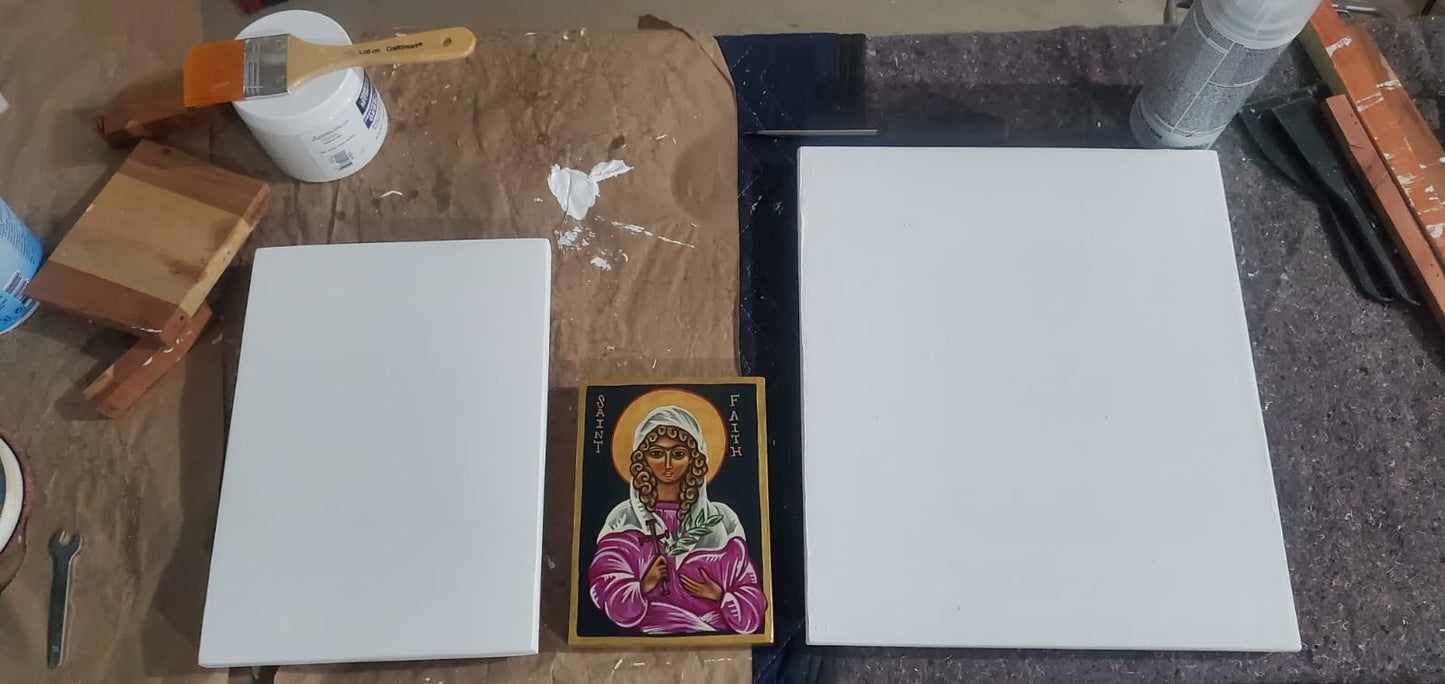 Custom Handwritten Icon (trim & halo in gold)